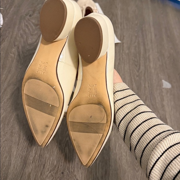 Naturalizer Cream Chain Accent Flats - Picture 5 of 6